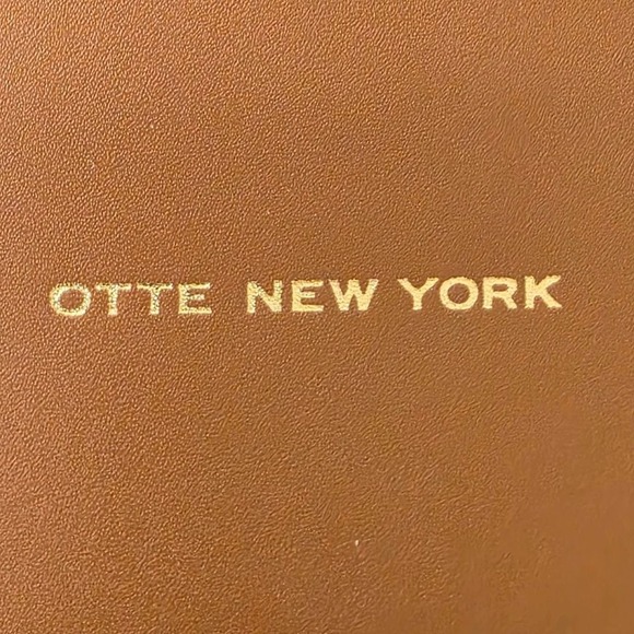 Otte New York Tan Leather Greenwich Saddle Bag Italy - Picture 4 of 13